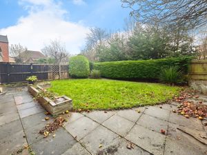 Photo 12- click for photo gallery